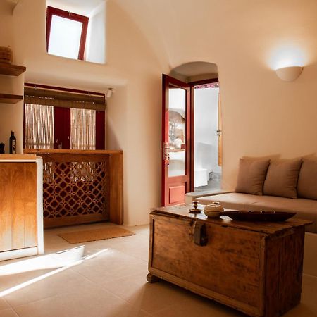 Approxi Cave: 2-Bedroom Retreat Exo Gonia Exterior photo