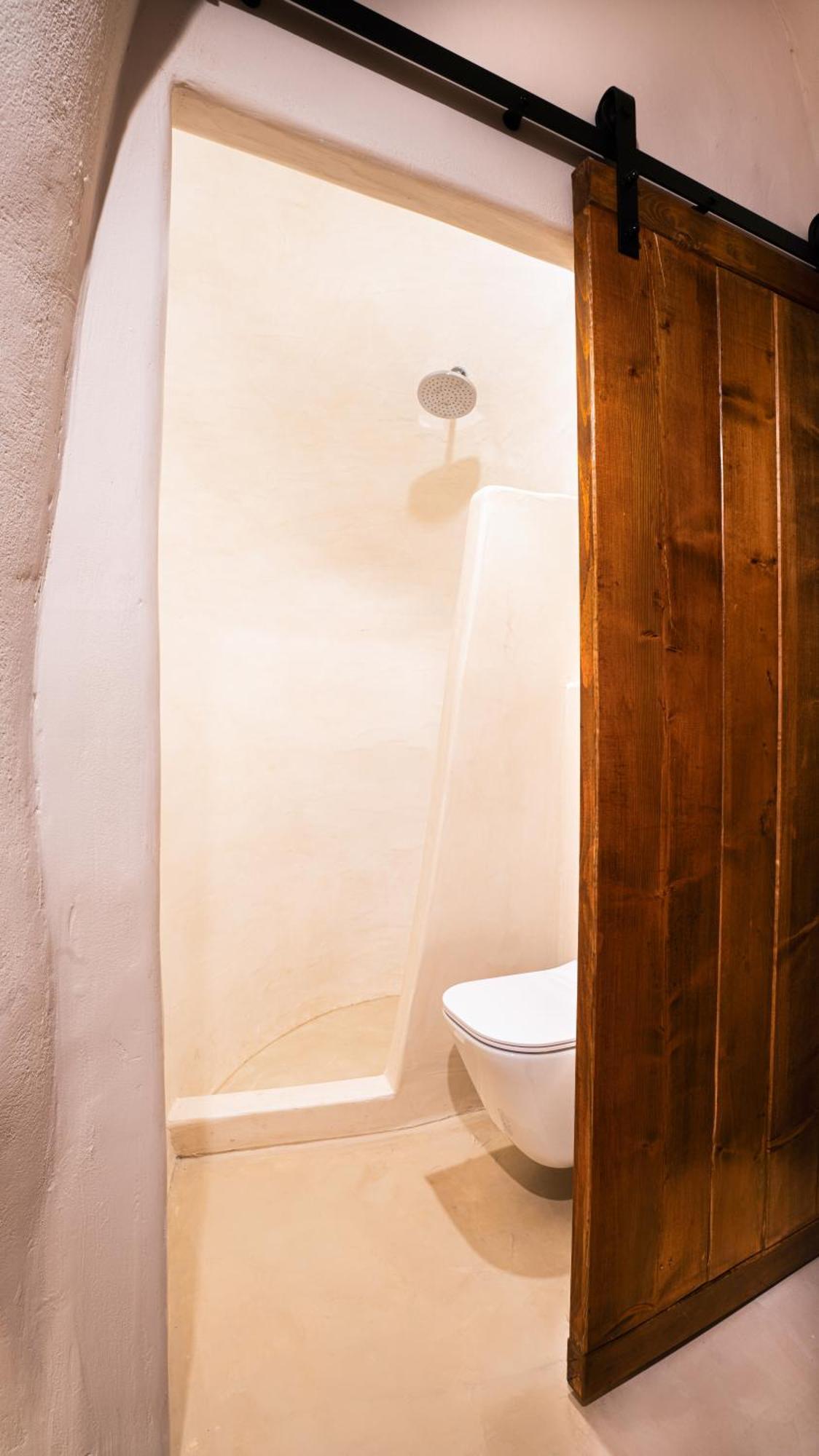 Approxi Cave: 2-Bedroom Retreat Exo Gonia Exterior photo